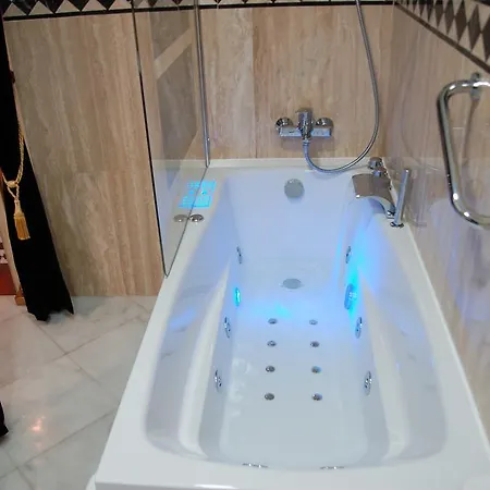 Luxury Ultra Siviglia